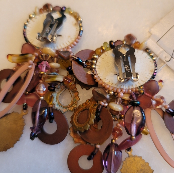 NWT Chipita Rare Beaded Earrings - Picture 3 of 8